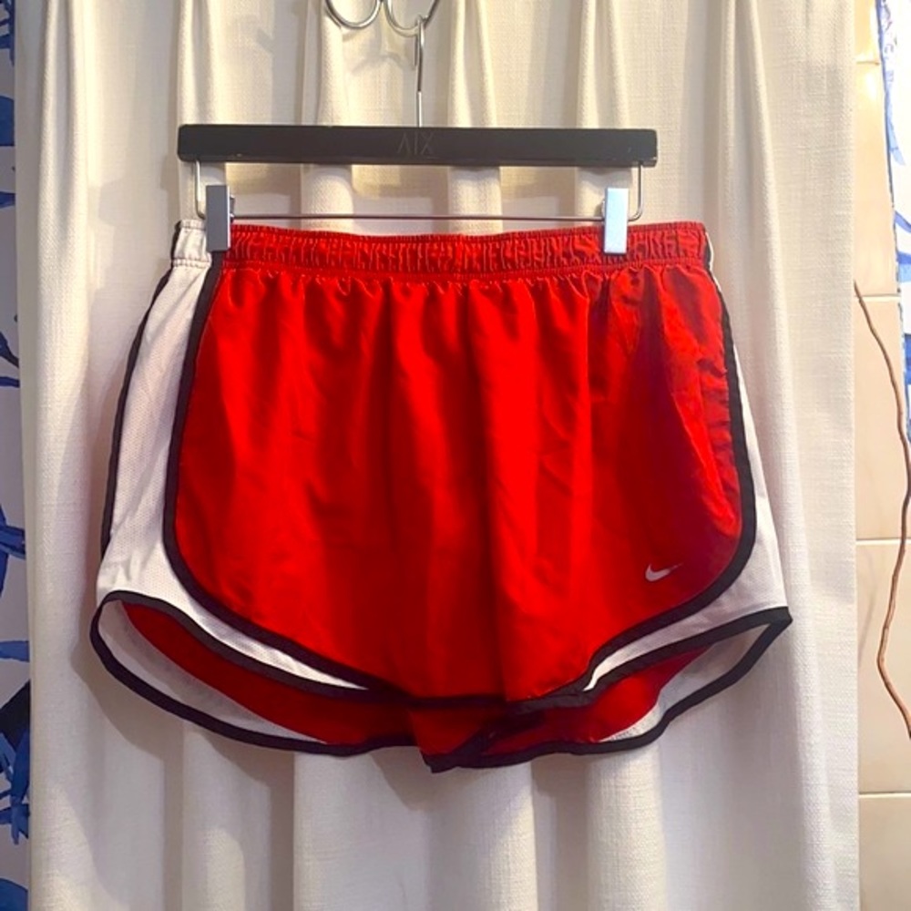 Women’s Nike Dri-Fit Red and Black Athletic Shorts Size XXL